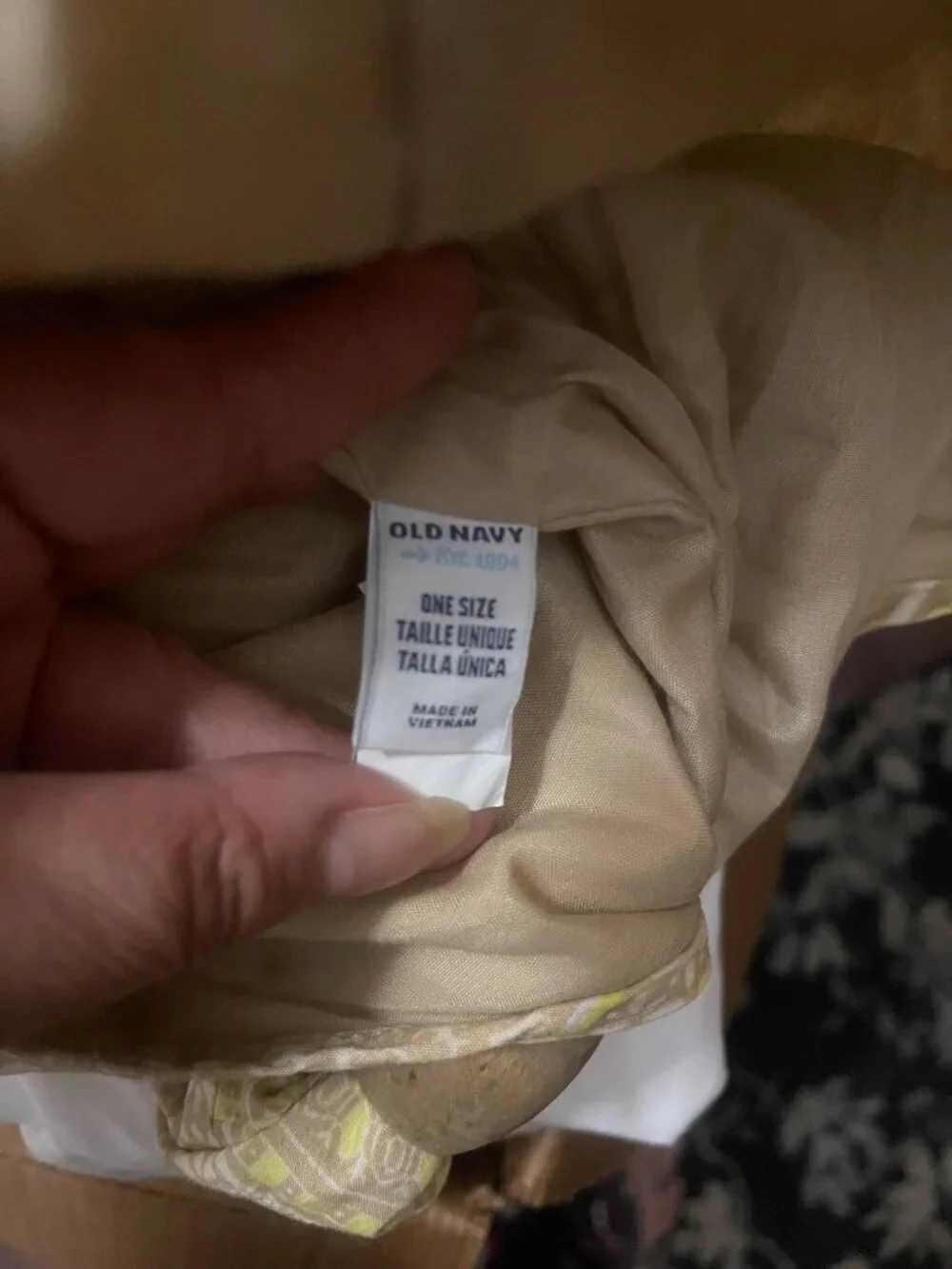Old Navy Boho Cream Tan Hobo Bag w/ Wood Bead Strap